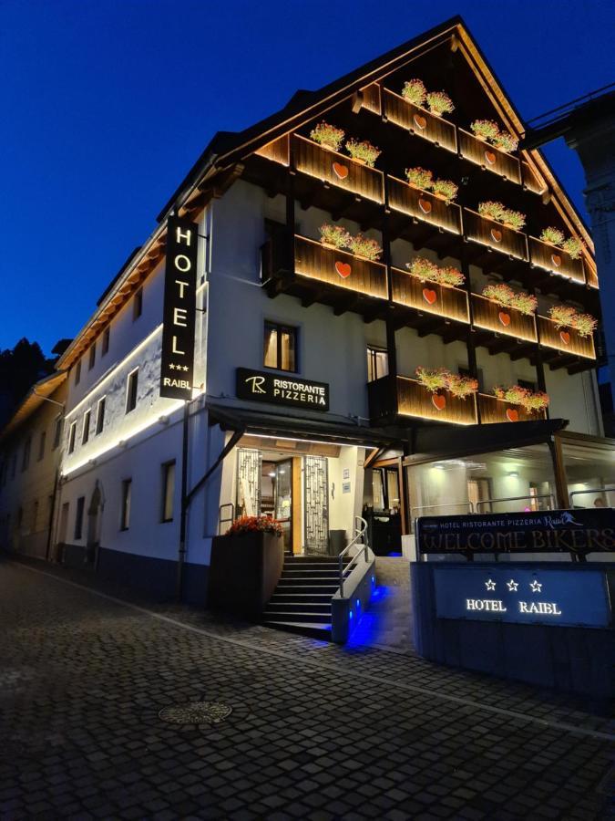 Hotel Raibl E Appartamenti Tarvisio Buitenkant foto