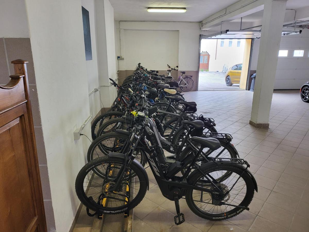 Hotel Raibl E Appartamenti Tarvisio Buitenkant foto