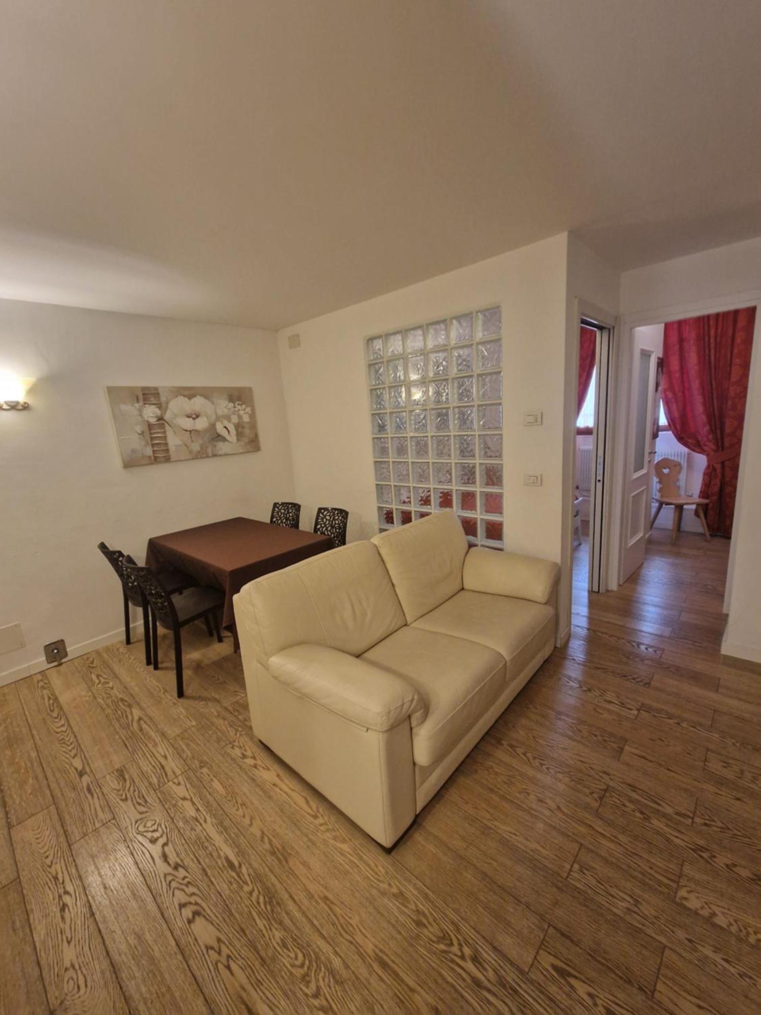 Hotel Raibl E Appartamenti Tarvisio Buitenkant foto