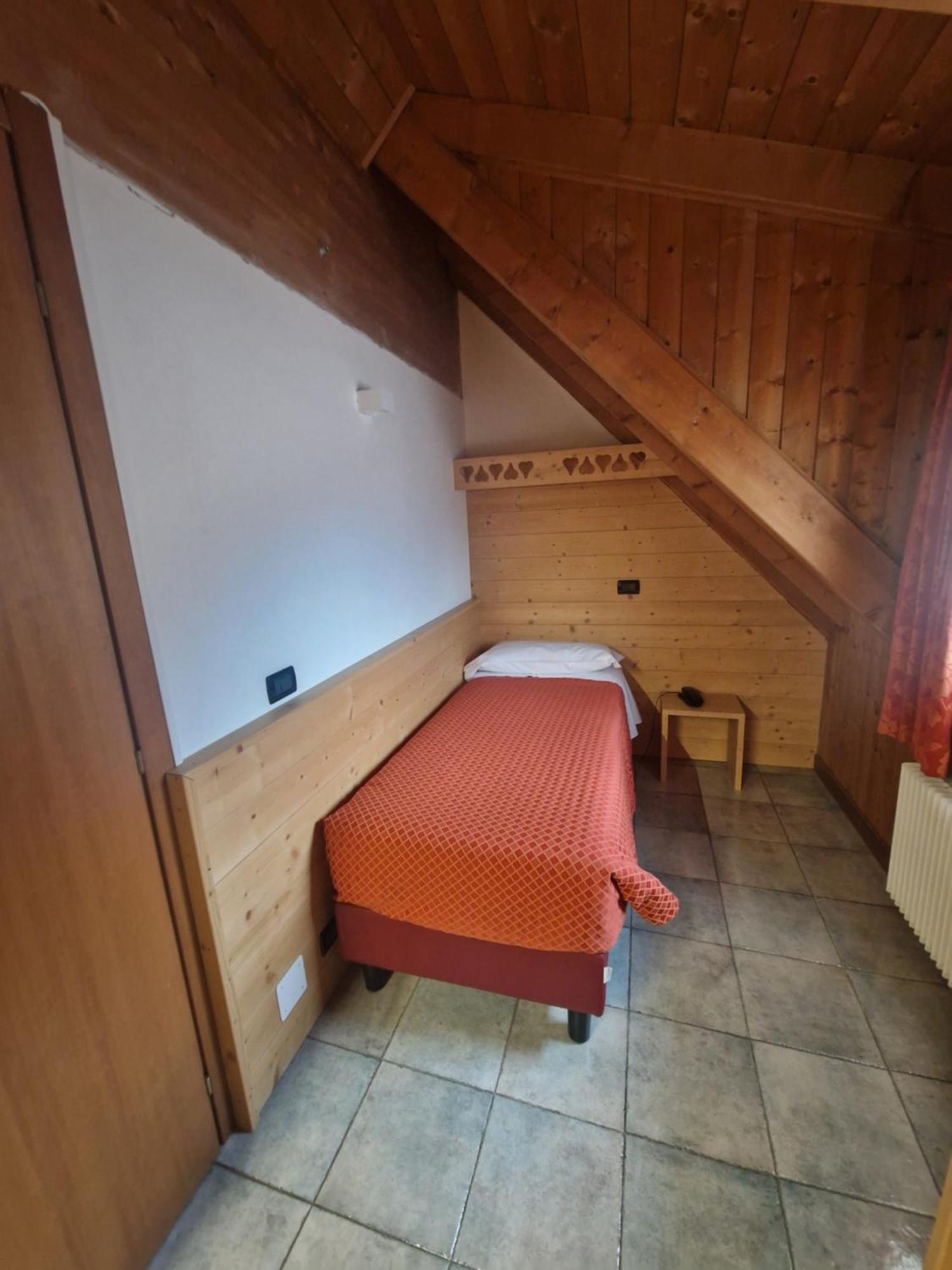 Hotel Raibl E Appartamenti Tarvisio Buitenkant foto