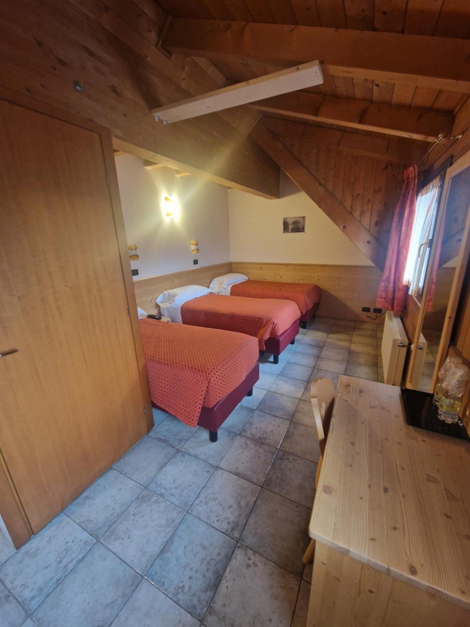 Hotel Raibl E Appartamenti Tarvisio Buitenkant foto
