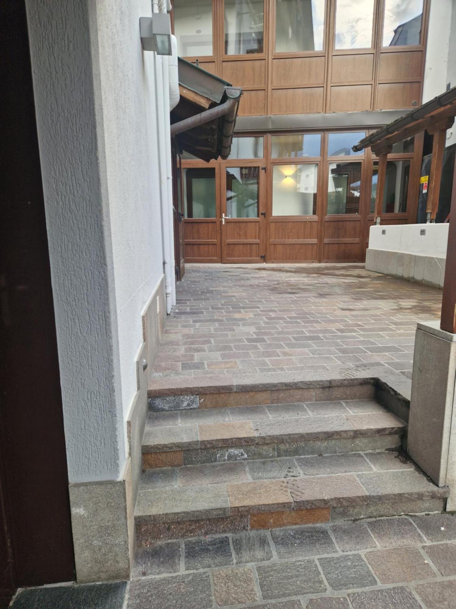 Hotel Raibl E Appartamenti Tarvisio Buitenkant foto