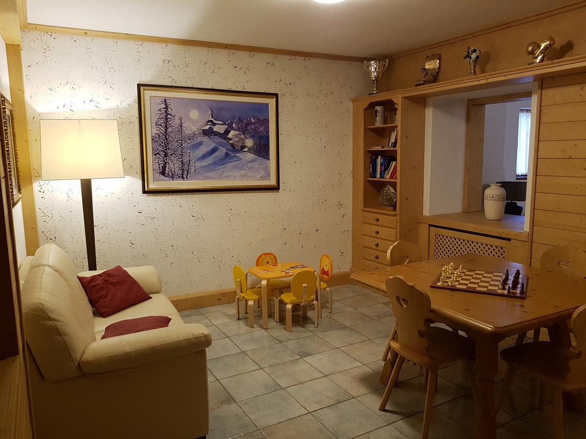 Hotel Raibl E Appartamenti Tarvisio Buitenkant foto